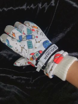 ถุงมือสกีเด็ก แบรนด์ Voloker