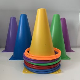 SET กรวยฝึกซ้อม (กรวยเล็ก 6 ชิ้น พร้อมห่วง 10 ชิ้น ) 