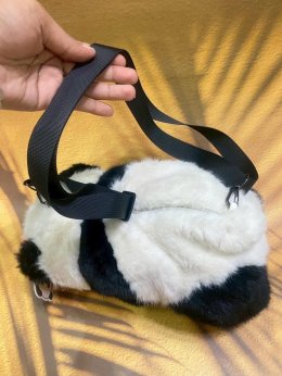 Panda doll bag กระเป๋าน้องแพนด้า ตัวป้อมน่ารักน่ากอด(ACC268)