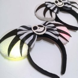 คาดผม Disney มีไฟสุดคิวท์ ใส่แล้ววิบวับรับฮาโลวีน