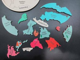 Layer of the EARTH / WORLD map PUZZLEของเล่นไม้