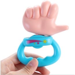 ของเล่นเขย่า รูปมือ กด "Like" และ ยางกัดรีโมทจากญี่ปุ่น