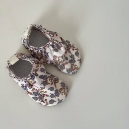 Vintage beach shoe for kids รองเท้าเดินชายหาดวินเทจ