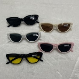 แว่นกันแดดเด็ก Retro triangular cat-eye เรโทรแคทอาย 