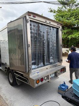 จำหน่าย และติดตั้งม่านกันแมลง ม่านทนเย็น ม่านอากาศ