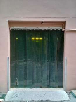 จำหน่าย และติดตั้งม่านกันแมลง ม่านทนเย็น ม่านอากาศ