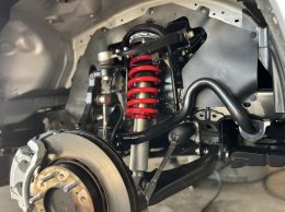 MU-X ชุดใหญ่ ล้อแม็กซ์ Promax รวมยาง Toyotire ST3 + ติดฟิล์มเซรามิค 3M Ultra Clear เปลี่ยนเบาะเป็นหนังแท้ทั้งคัน