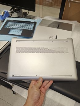 บริการเปลี่ยนบอดี้โน๊ตบุ๊คทุกแบรนด์ LCD Cover, Bezel, Upper Case, Lower Case ตรงรุ่น โดยศูนย์ซ่อม TRUE IT