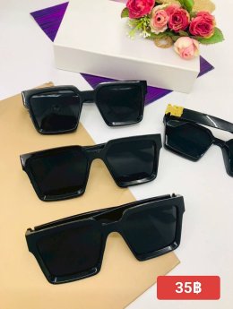 กดที่นี่เพื่อเข้าดูแบบ  แว่นตาแฟชั่น