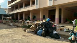 DENAมอบ ชุดอุปกรณ์ห้องน้ำ  ให้แก่โรงเรียนบ้านบางแฟบ ในอำเภอหาดใหญ่ 