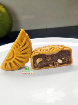 Vegan mooncakes