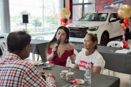 กิจกรรม ISUZU X-Series 2 HOT 2 HANDLE ร้อนแรงไม่ซ้ำใคร! สันติอีซูซุบึงสามพัน