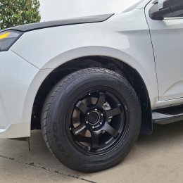 MU-X 2.2 Elegant AT2026