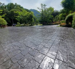 ตัวอย่างน้ำยาอะคริลิคเคลือบเงา(ชนิดใส)