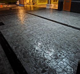 ตัวอย่างน้ำยาอะคริลิคเคลือบเงา(ชนิดใส)