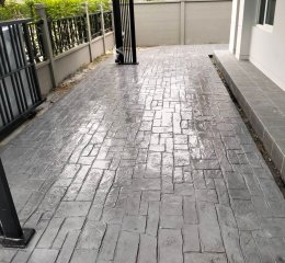 ตัวอย่างน้ำยาอะคริลิคเคลือบเงา(ชนิดใส)