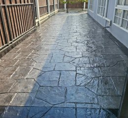 ตัวอย่างน้ำยาอะคริลิคเคลือบเงา(ชนิดใส)