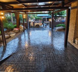 ตัวอย่างน้ำยาอะคริลิคเคลือบเงา(ชนิดใส)