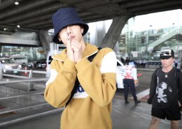 Handsome at the airport! "Mark Tuan" flies across the sky to attend the 5th anniversary celebration of ICONSIAM.