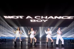 First Debut Stage!! Grammy launches "ALALA", a new girl group with the show "Crying Out Loud (Not a Chance)"