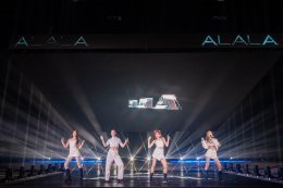 First Debut Stage!! Grammy launches "ALALA", a new girl group with the show "Crying Out Loud (Not a Chance)"