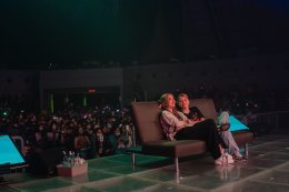 "Freen-Becky" flew over the sky to deliver happiness to the fans at the event. TheDebutanteMNL Ready to end the series amidst the warmth of the Filipino fans