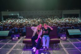 "Freen-Becky" flew over the sky to deliver happiness to the fans at the event. TheDebutanteMNL Ready to end the series amidst the warmth of the Filipino fans