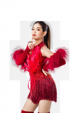 "Bell Niphada" releases first single album "Ela Na Han" famous TikTok song "Phu Bao Loi Mia" listen together on 18 Oct.