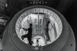 Uranus 2324 opens the show of the station - a real size spaceship, extremely grand, joining in the history of the production of Thailand's first space sci-fi movie by Welcurve Studio.