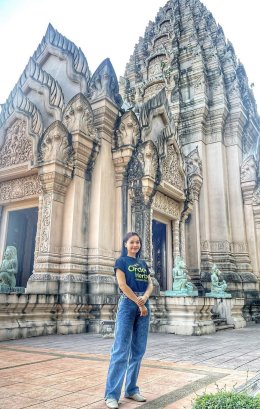 Tai Orathai, a woman with a heart from Isaan, with her 7 favorite tourist attractions