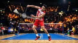 Badminton Fire: Thailand Routs Macau, Ratchanok Fights No.4