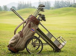 โปรจีน อาฒยา ฐิติกุล คว้าแชมป์ LPGA ใบที่ 10 ก่อนอายุ 24 ปี