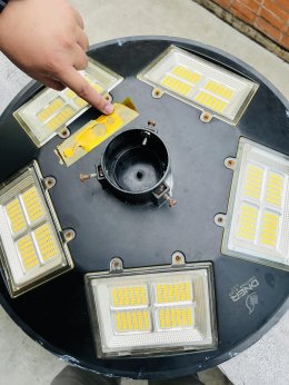 Energy&Power X และ CEST VISTEC ขอเสนอบริการซ่อมและเปลี่ยนแบตเตอรี่ด้วย VISBAT สำหรับระบบแสงสว่างที่ใช้พลังงานจากแสงอาทิตย์ (walking lighting solar cells)