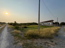 ขายที่ดิน 122 ตรว. และ 96 ตรว. (รวม 218 ตรว.)