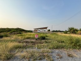 ขายที่ดิน 122 ตรว. และ 96 ตรว. (รวม 218 ตรว.)