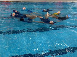 ประชาสัมพันธ์เรียนพิเศษว่ายน้ำโรงเรียนวุฒิวิทยา 2