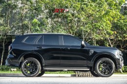 Ford Everest V-RACING VZ01 Gloss Black & Matt Black