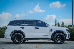 Ford Everest V-RACING VZ01 Gloss Black & Matt Black