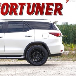 Toyota Fortuner V-RACING VZ01 Gloss Black & Matt Black