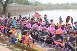  Youth Paddlers the Spirit of Nan Traditional Boat Racing
