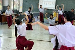 Dancing Toward Tomorrow New generation of Nan