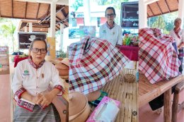 กลิ่นหอมจากเตาโบราณ เมื่อ บ่อสวกเฮิร์บ เปลี่ยนสมุนไพรหลังบ้าน ให้กลายเป็นโอสถแห่งความสุข