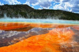 อุทยานแห่งชาติเยลโลว์สโตน Yellowstone National Park