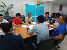 ประชุมคณะทำงานจัดงานวิ่ง Zero Co2 Chachoengsao Run 2023 ในวันพุธที่ 15 พฤศจิกายน 2566 เวลา 09.30 น. ณ สำนักงานหอการค้าจังหวัดฉะเชิงเทรา  เพื่อสรุปในเรื่องการทำเหรียญรางวัล และการทำถ้วยรางวัล 