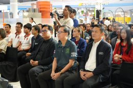 นายพงศธร เผ่าบรรจง รองประธานหอการค้า ร่วมแถลงข่าวการจัดงานเดินวิ่งการกุศล RRU Run to the Future ครั้งที่ 2 ในวันพฤหัสบดีที่ 21 พฤษภาคม 2569 เวลา 18.00 น  ณ ศูนย์การค้าโรบินสันไลฟ์สไตล์ฉะเชิงเทราอำเภอเมืองจังหวัดฉะเชิงเทรา