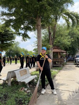 วันอังคารที่ 2 มิถุนายน 2568 เวลา 9.30 น. นายยุทธนา มาตเจือ ประธาน นายทนงศักดิ์ทรัพย์เฟื่องฟูรองประธาน นางสาวพรปวีณ์ คชภูมิ  กรรมการหอการค้า ร่วมกิจกรรมจิตอาสาพัฒนา "เราทำความดี ด้วยหัวใจ" เนื่องในวันสำคัญของชาติ ณ  วัดเกตุสโมสร ม.8 ต.บางขนาก อ.