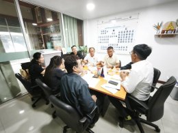 ประชุมกลุ่มย่อย เรื่องการจัดงานทอดผ้าป่าสามัคคี เพื่อส่งเสริมการเลี้ยงแพะแกะ และโครงการส่งเสริมการออกกำลังกาย กีฬา และนันทนาการเต้นแอโรบิค  ในวันศุกร์ที่ 12 มิถุนายน 2569 เวลา 13.30 น ณ ห้องประชุมสำนักงานหอการค้าจังหวัดฉะเชิงเทรา