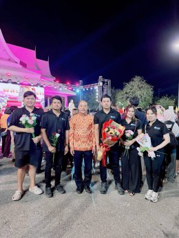 วันพฤหัสบดีที่ 6 มีนาคม 2568 เวลา 18.00 น. ดร.จิตรกร เผด็จศึก ประธานหอการค้า และนางสาวศรุตยา แก้วเมืองเพชร เลขาธิการ YEC  ร่วมเดินแบบ งานวันรวมน้ำใจแม่บ้านมหาดไทยจังหวัดฉะเชิงเทรา "บุหงาวันทาพัสตราภรณ์" ณ ศาลาจตุรมุข หน้าศาลากลางจังหวัดฉะเชิงเทร