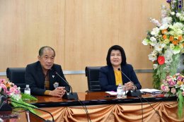 ดร.จิตรกร เผด็จศึก ประธานหอการค้าฯ นายยุทธนา มาตเจือ รองประธาน นายอาทร เสริมศักดิ์ศศิธร ประธาน YEC ร่วมให้สัมภาษณ์ ในหัวข้อ การพัฒนาทักษะแรงงานตามความต้องการของภาคอุตสาหกรรมเป้าหมาย (Mismatch) กรณีศึกษา: อุตสาหกรรมยานยนต์ไฟฟ้า (EV) ในวันจันทร์ที่ 3 มีนาคม