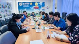 วันจันทร์ที่ 17 มีนาคม 2568 เวลา 9.30 น. คุณสุนีย์ แก้วเมืองเพชรกรรมการหอการค้า ร่วมการคัดสรรสุดยอดผลิตภัณฑ์ OTOP เด่น จังหวัด ปี 2568 ณ ห้องประชุมสำนักงานพัฒนาชุมชนจังหวัดฉะเชิงเทรา ชั้น 2 ศาลากลางจังหวัดฉะเชิงเทรา